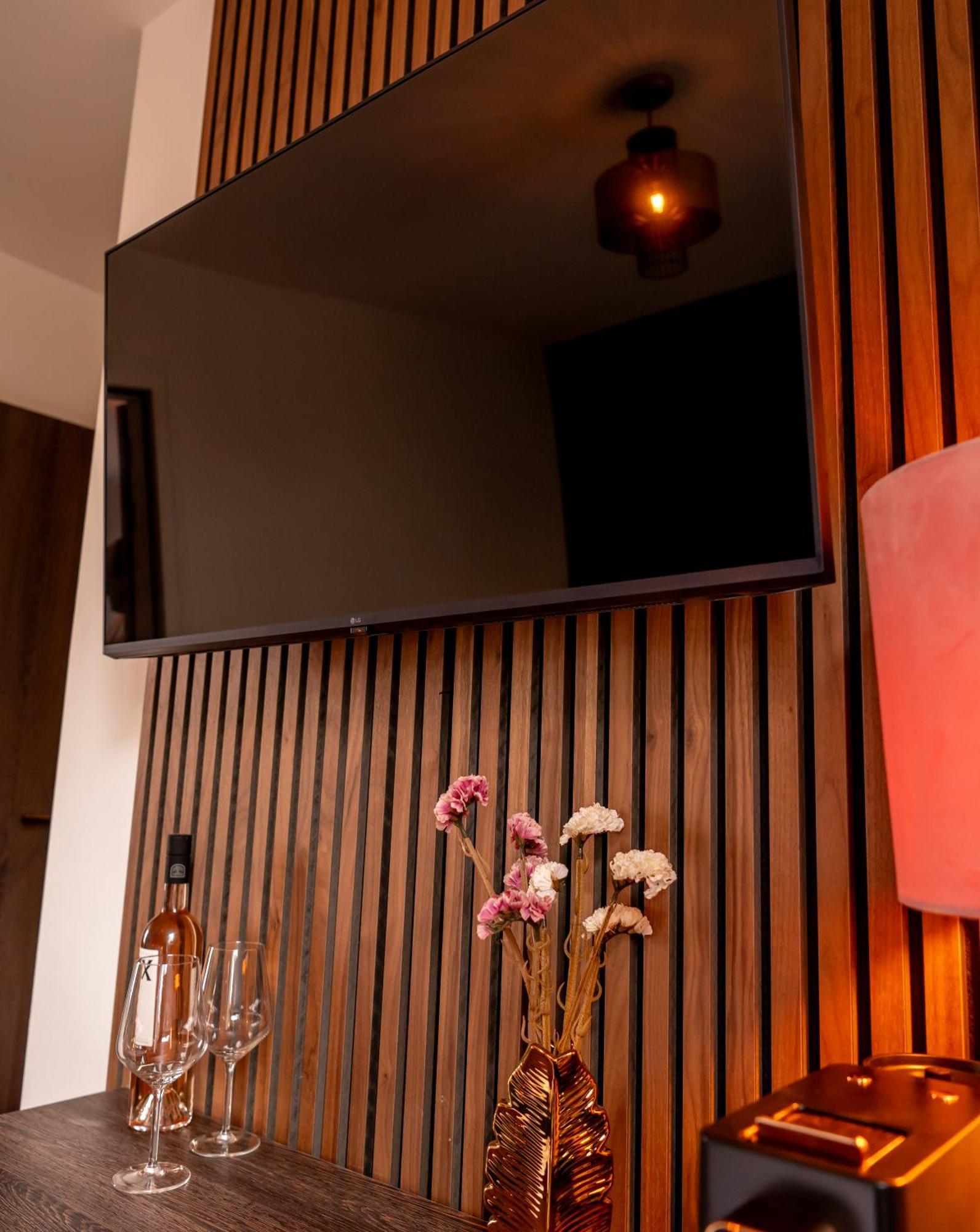 Hotel Bom Burgh-Haamstede Esterno foto